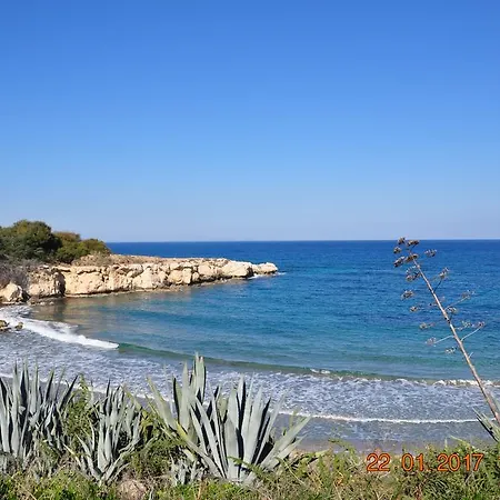 Kyklades باراليمني